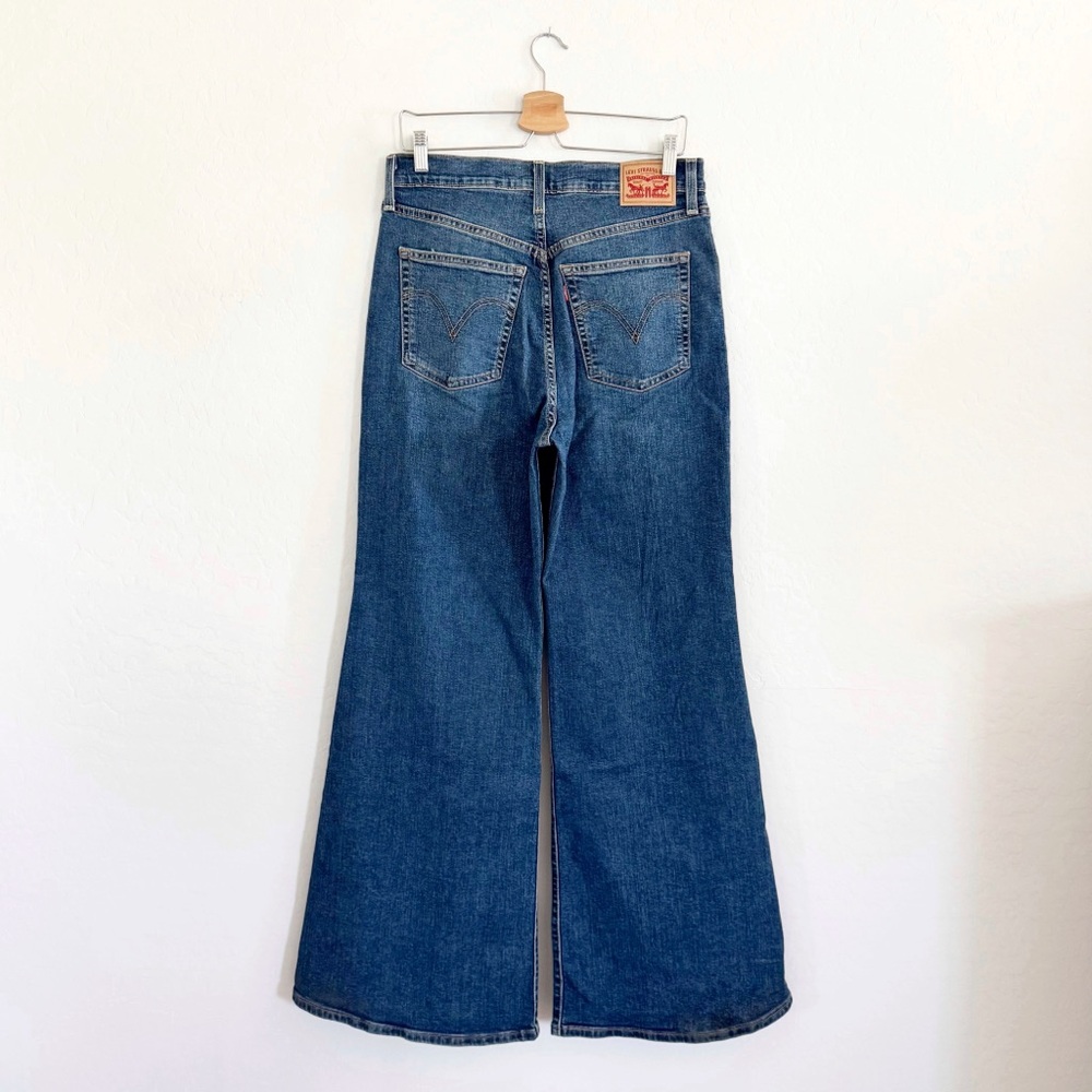 Levi's High Rise Blue Jeans Wide Leg Flare - Picture 4 of 15